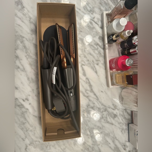 Dyson airstrait - Picture 4 of 5